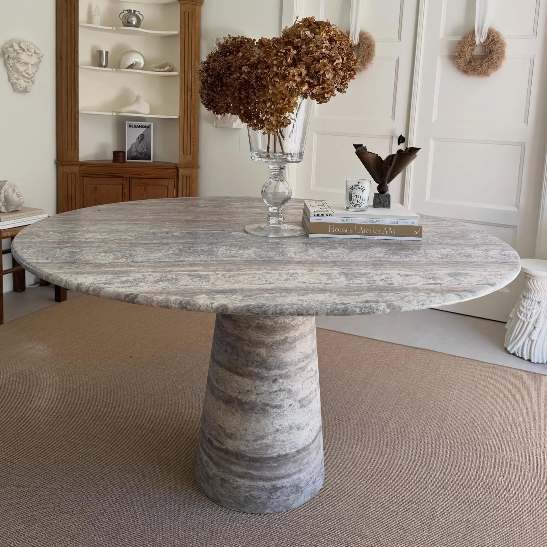 Round Veined Pedestal Dining Table