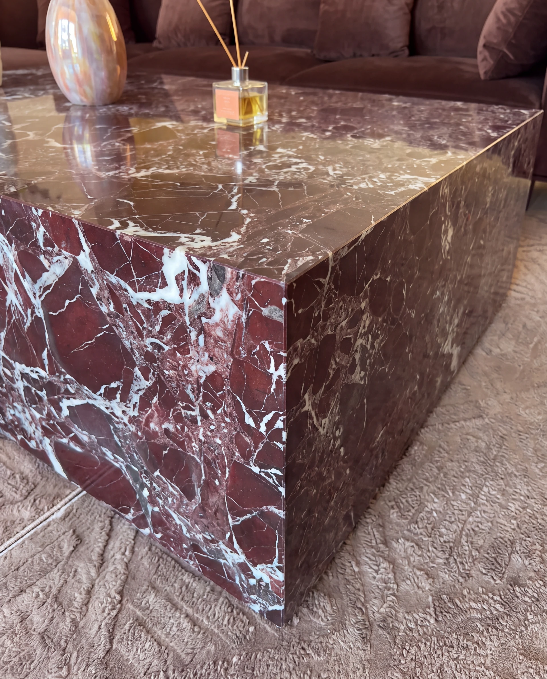 Burgundy Veined Plinth Coffee Table thumbnail 3