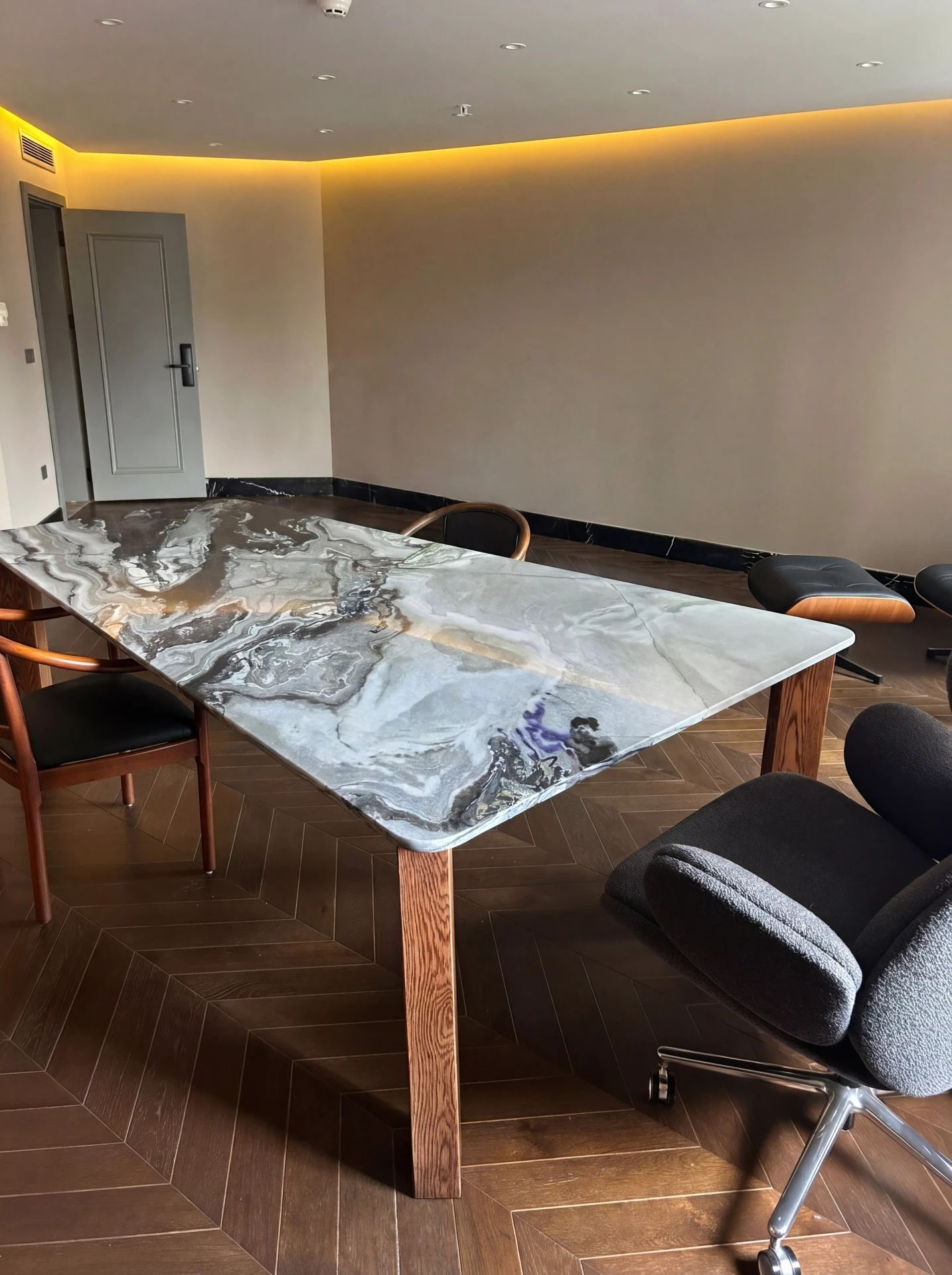 Adora Hotel & Resort Project 18