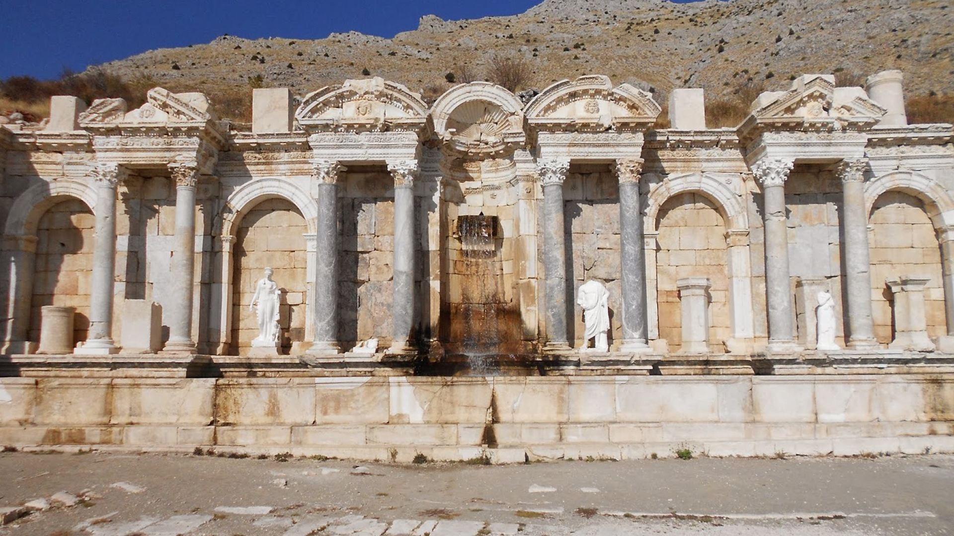 Columns References reference 10