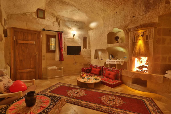 Abu Hayat Cave Hotel