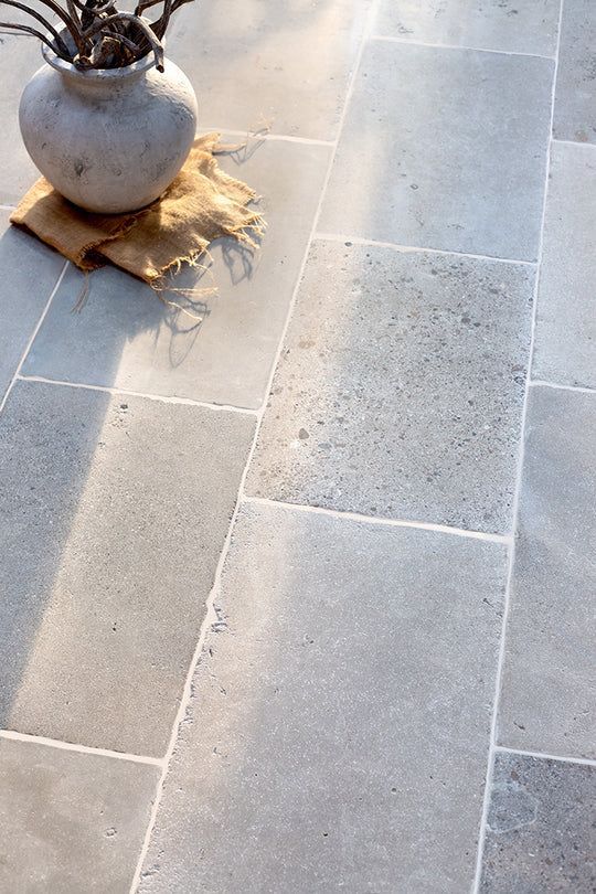 Piedra caliza Moca Creme - Portugal Beige