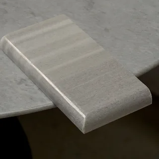 Détail de Bord Arrondi Gris Doux