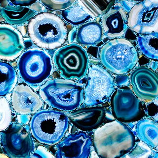 Agate Bleue (Pierre Semi-Précieuse) Agate Bleue (Pierre Semi-Précieuse)