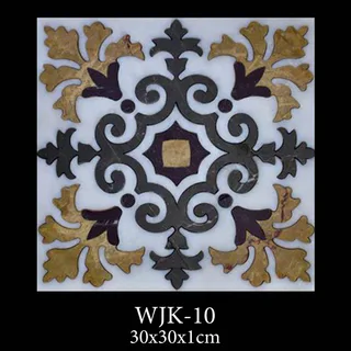 Diamant Jet d'Eau à Incrustation Symétrique Quatre-Feuilles et Feuillages d'Angle thumbnail 2