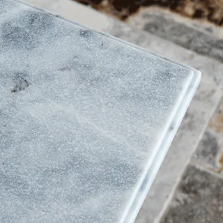 Softened Bevel Edge Detail