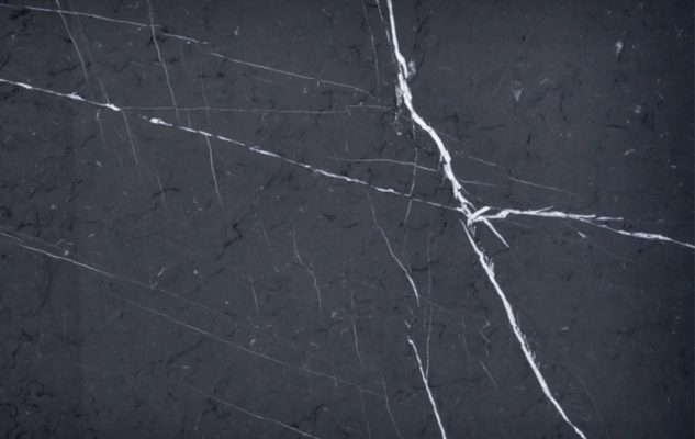 Marbre Noir : L’élégance du marbre Nero Marquina