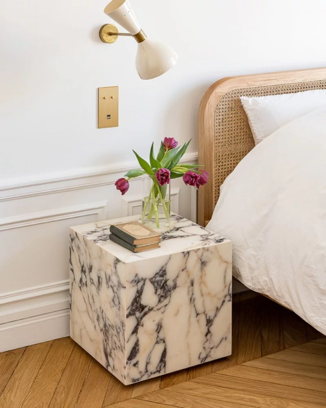 Cube stone marble calacatta