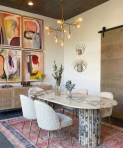 طاولة طعام من رخام كالاكاتا